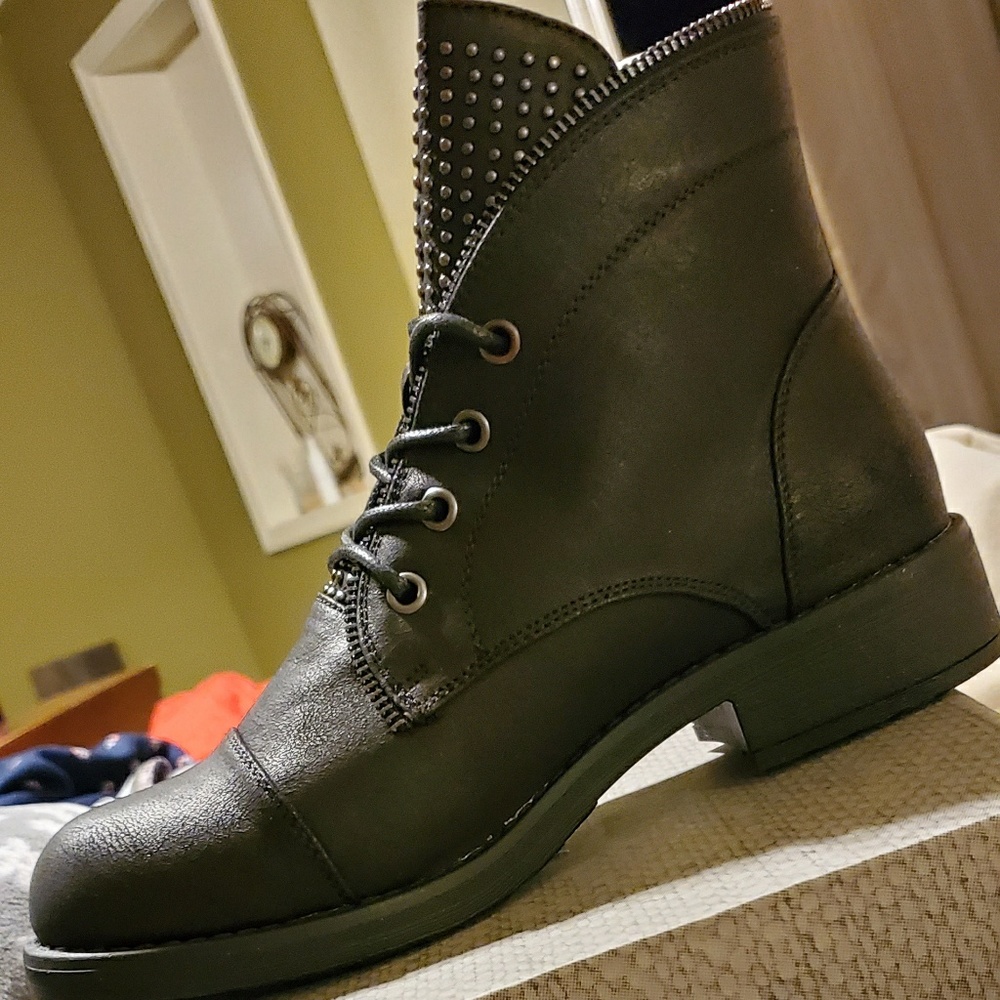 Maurices' Black Boot, Brand New